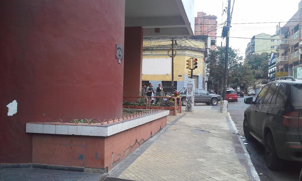 Estudio En El Centro De Асунсион Екстериор снимка